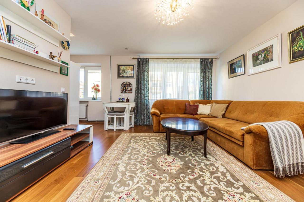 Excellent Apartment In 帕兰加 外观 照片