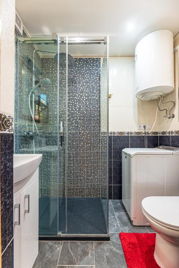 Excellent Apartment In 帕兰加 外观 照片